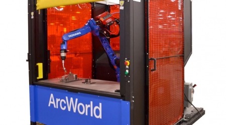 Ячейка ArcWorld для роботизированной сварки