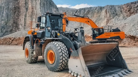 Ковш для фронтального погрузчика Doosan DL420-7 объемом 4,5 куб.м