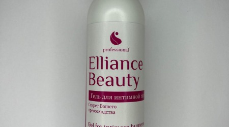 Гель для интимной гигиены Elliance Beauty, Ощущения свежести и радости после использования данного геля будут сопровождать вас весь день. Приятный аромат и нежная текстура сделают этот гель вашим лучшим другом. Сбалансированный натуральный состав геля помогает организму сохранять свой собственный защитный слой и не нарушает PH. Снимает раздражение и воспаление. Приятно держать в руках эргономичную упаковку с дозатором, благодаря чему расход будет более экономичным и гель дольше будет радовать вас.